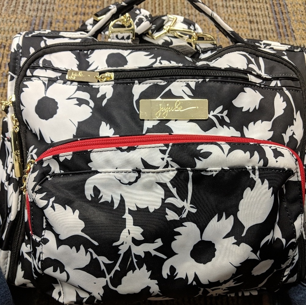 Ju-ju-be bff diaper backpack